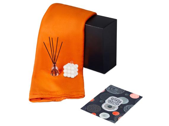 Подарочный набор «Re:y. Cocoon с пледом, свечой и диффузором